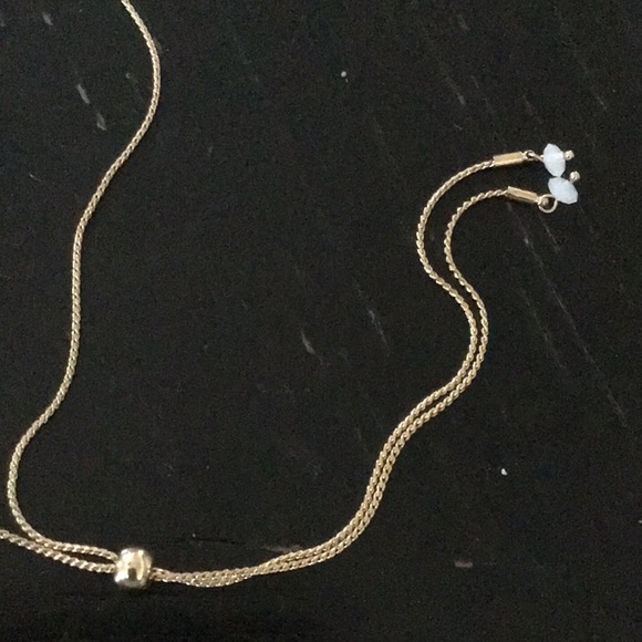 Gold chain necklace with multicolored bead pattern - Picture 5 of 5